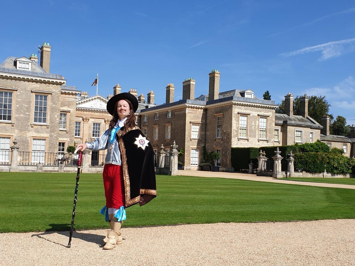 Althorp House: A Visitors Guide - Rushton Hall